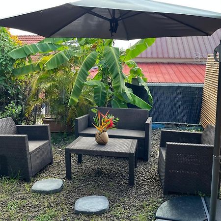 Agreable Appartement En Rez-De-Jardin A 450M De La Mer Sainte-Anne Eksteriør bilde
